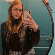 Professeure particulière et aide aux devoirs pour des élèves de primaires et secondaires :)